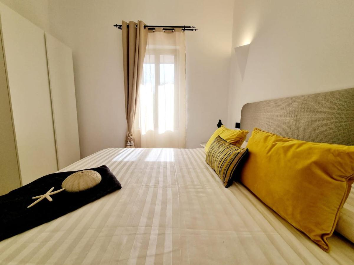 Stazzo San Teodoro Il Ginepro Piscina Condivisa Apartment