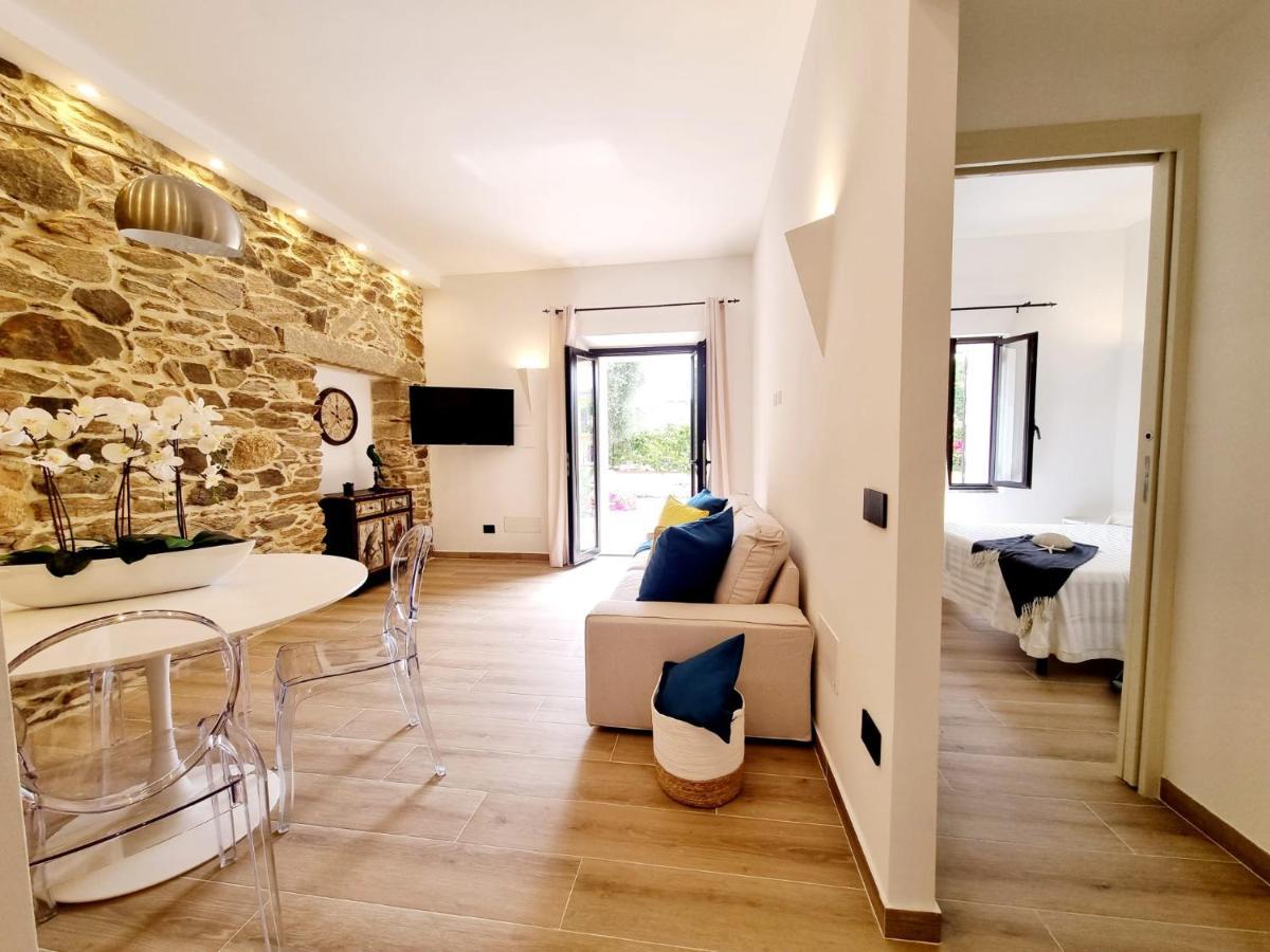 Stazzo San Teodoro Il Ginepro Piscina Condivisa Apartment *