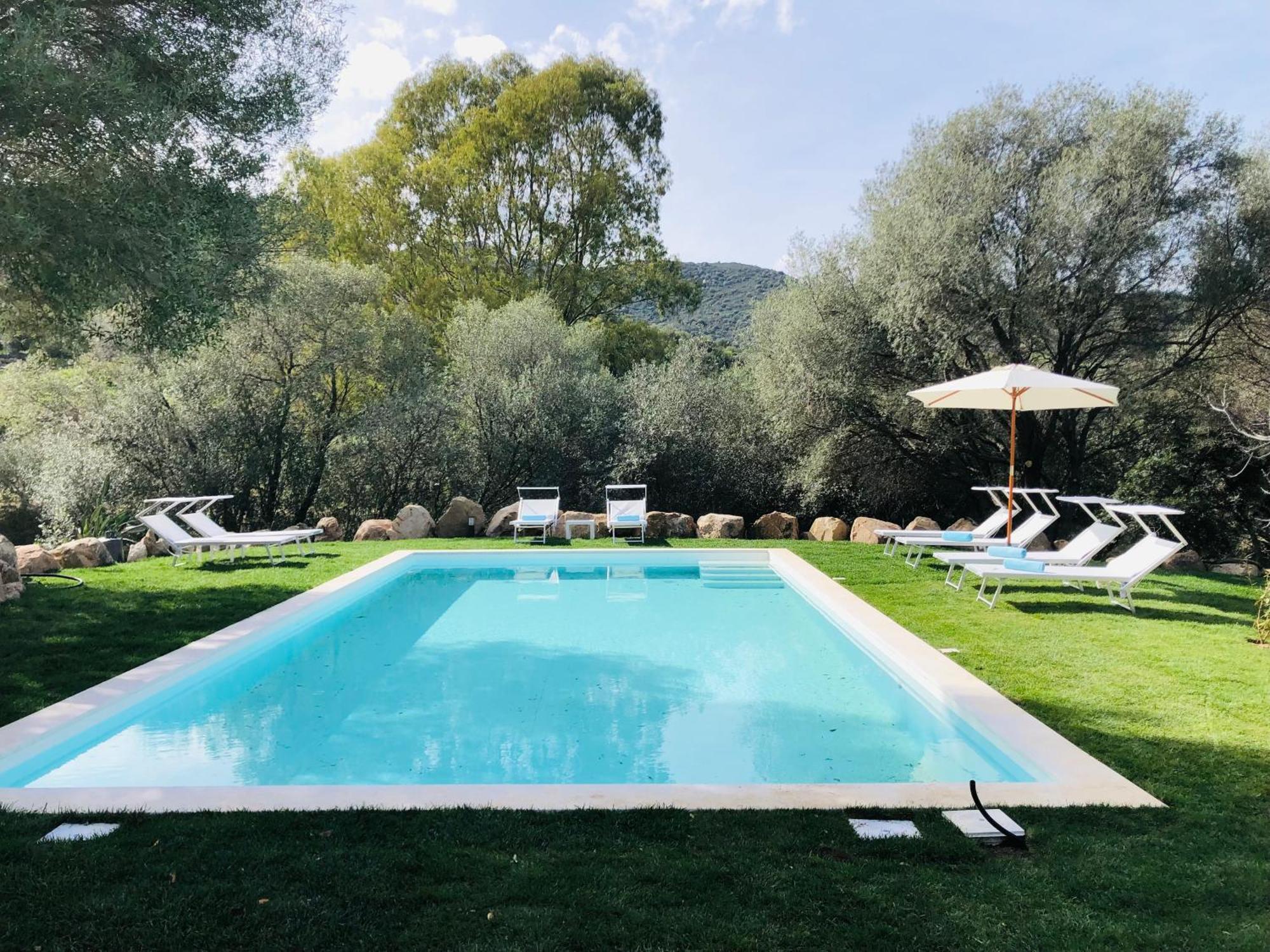 Stazzo San Teodoro Il Ginepro Piscina Condivisa *